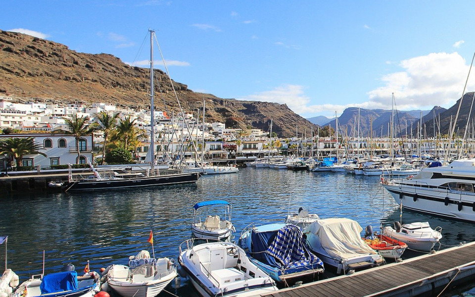 Hafen mit Booten auf Gran Canaria